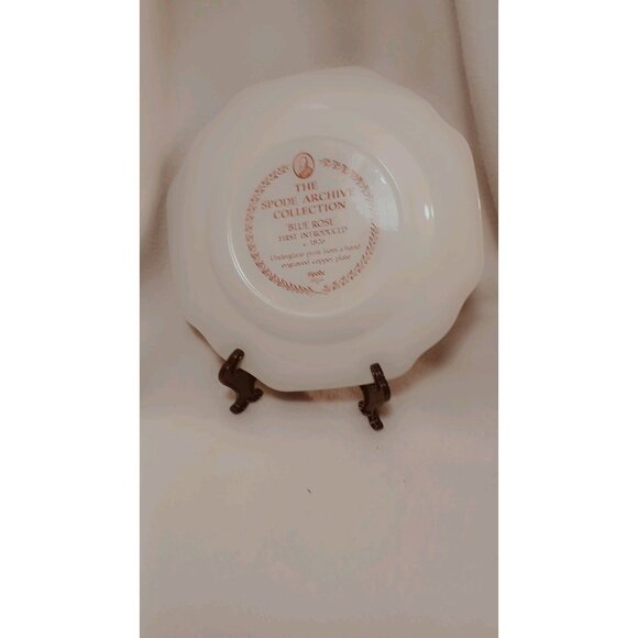 The Spode Archive Collection Blue Rose Plate Cranberry 9.5" Preowned EUC England - Picture 10 of 16